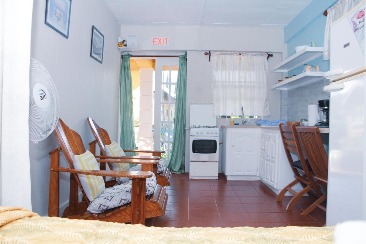 Buttercup Cottage Apartments Arnos Vale المظهر الخارجي الصورة